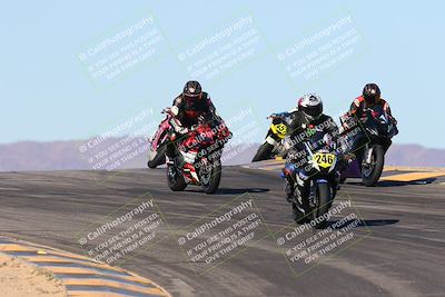 media/Jan-10-2025-CVMA Friday Practice (Fri) [[489e0da257]]/Group 4 and Trackday/Session 3 (Turns 9 and 10)/